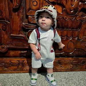 Meet your Posher, Carolin